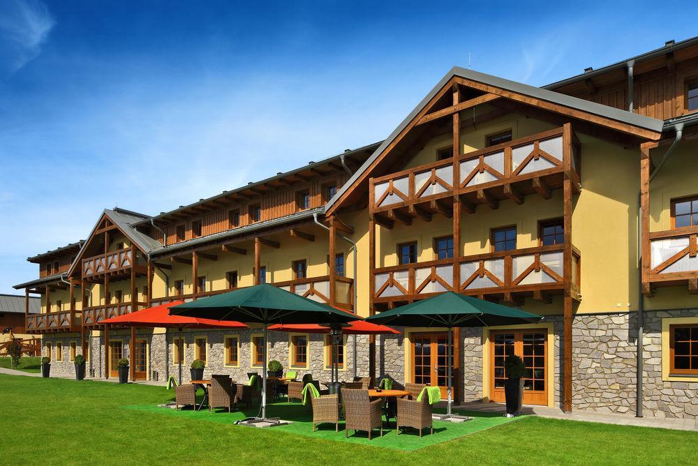 Hotel Resort Relax Dolni Vltavice Экстерьер фото